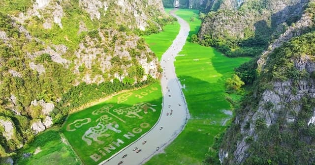 Đẩy mạnh công tác đào tạo nghề gắn với doanh nghiệp