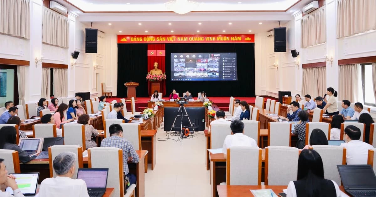 Thi đua khen thưởng góp phần động viên nhà giáo đổi mới sáng tạo