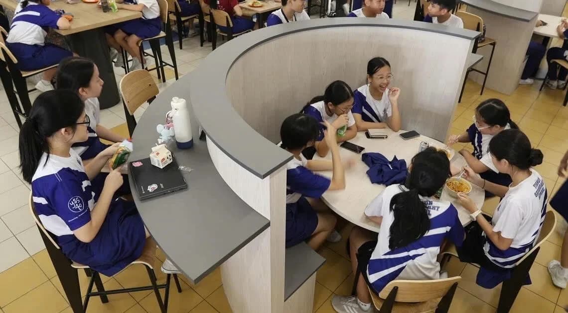Singapore tái thiết kế nhà ăn trường học