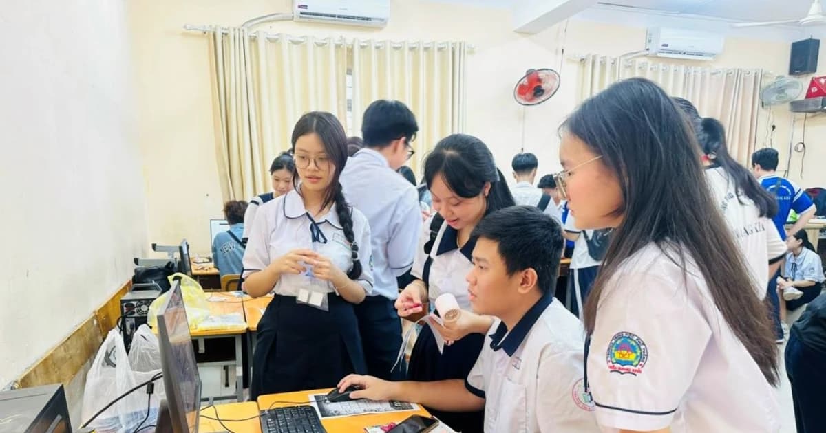 Học sinh vững tin chọn nguyện vọng qua 'Tour học đường'