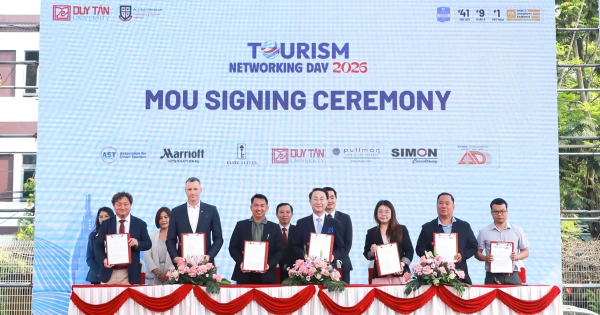 Đại học Duy Tân tổ chức Ngày hội tuyển dụng khối ngành du lịch