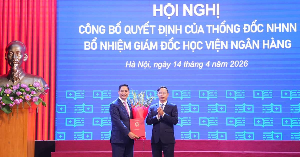 Thống đốc Ngân hàng Nhà nước Việt Nam trao Quyết định bổ nhiệm Giám đốc Học viện Ngân hàng