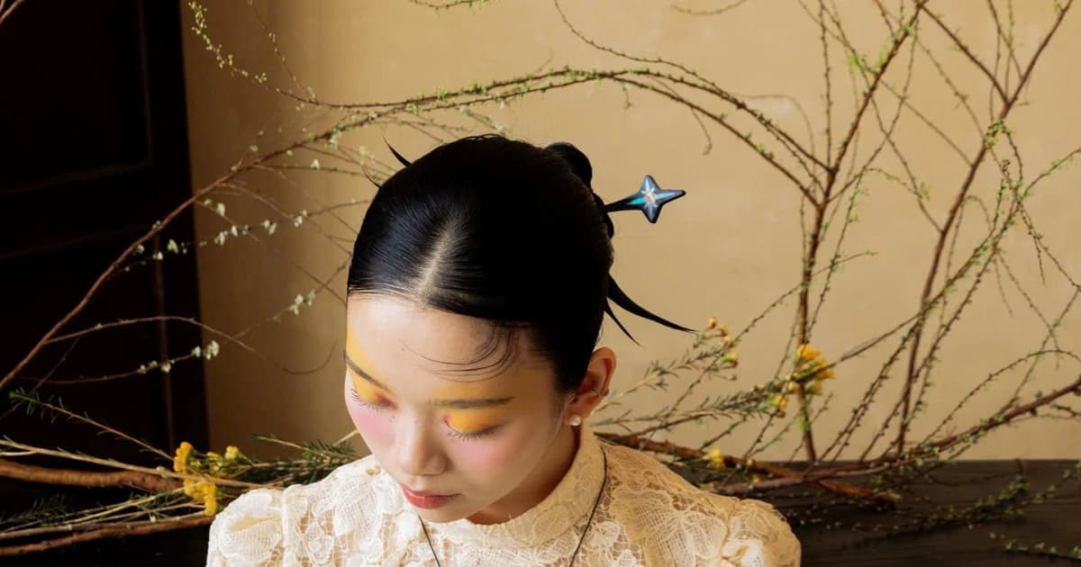 Độc đáo cách thế hệ trẻ tiếp nối văn hóa làng nghề