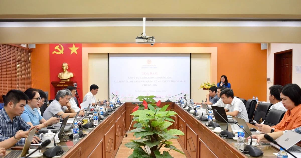 Xây dựng báo cáo toàn diện về đội ngũ giáo viên THCS Việt Nam