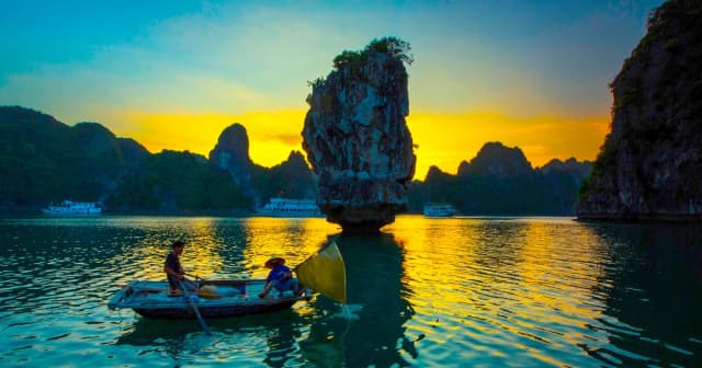 Phê duyệt nhiệm vụ lập quy hoạch bảo tồn, phát huy giá trị vịnh Hạ Long