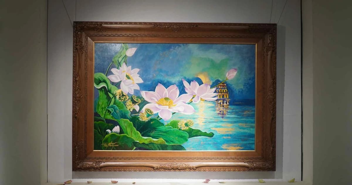 'Sen tháng Năm' sáng tạo biểu tượng văn hóa Việt