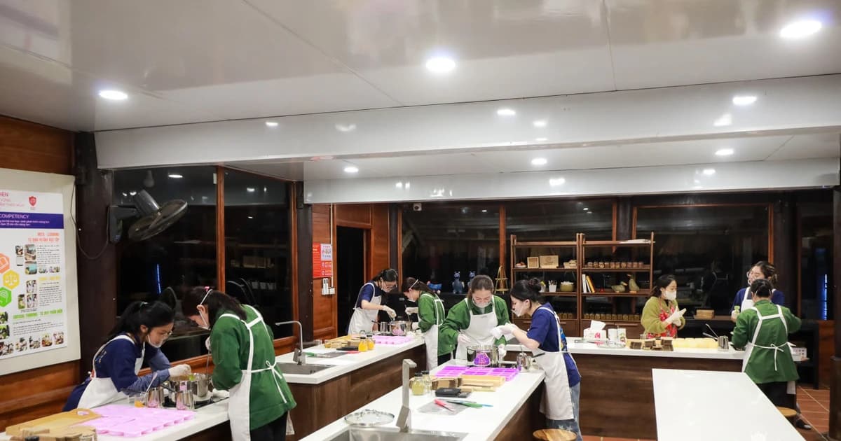 Nhóm học sinh tạo sinh kế bền vững cho phụ nữ dân tộc thiểu số từ cây Thành ngạnh