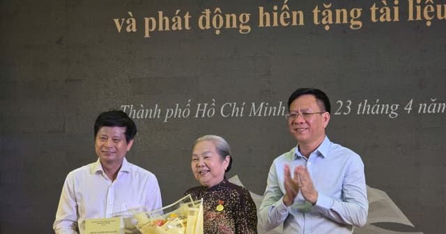 Ra mắt tủ sách “Huyền thoại Côn Đảo”: Đánh thức ký ức thiêng liêng, lan tỏa tinh thần yêu nước qua từng trang sách