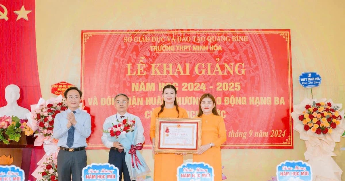 Trường THPT Minh Hóa (Quảng Trị): 60 năm hun đúc khát vọng trên vùng đất khó