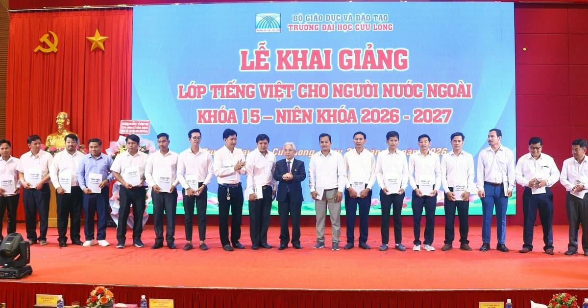 Trường ĐH Cửu Long khai giảng lớp đào tạo Tiếng Việt cho người nước ngoài