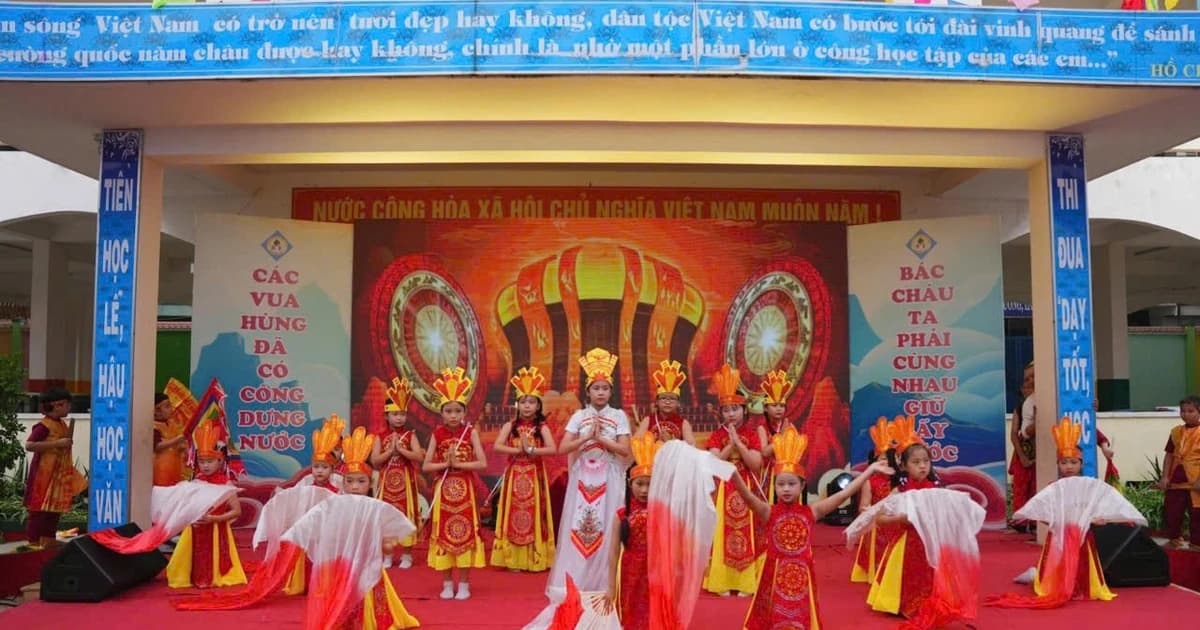 Bồi đắp tự hào nguồn cội từ trải nghiệm học đường