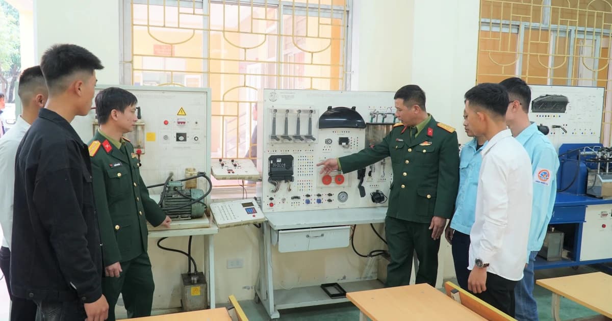 Quy định tiêu chuẩn người dạy nghề: Gỡ nút thắt bằng cấp