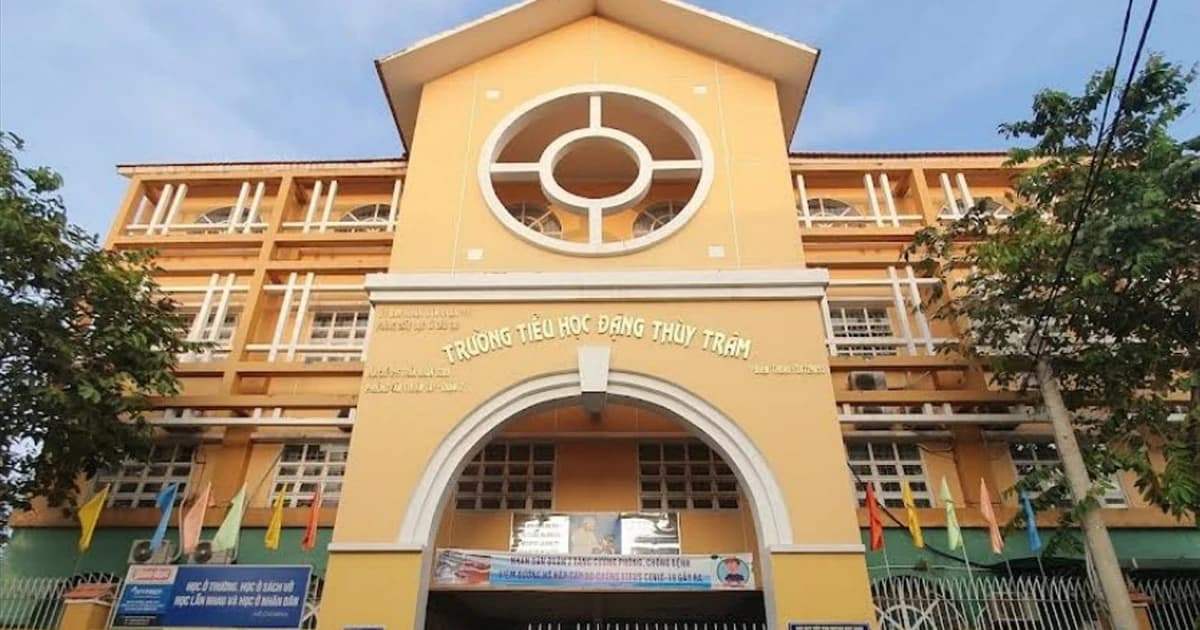 25 học sinh, bảo mẫu nghi bị ngộ độc thực phẩm tại TPHCM