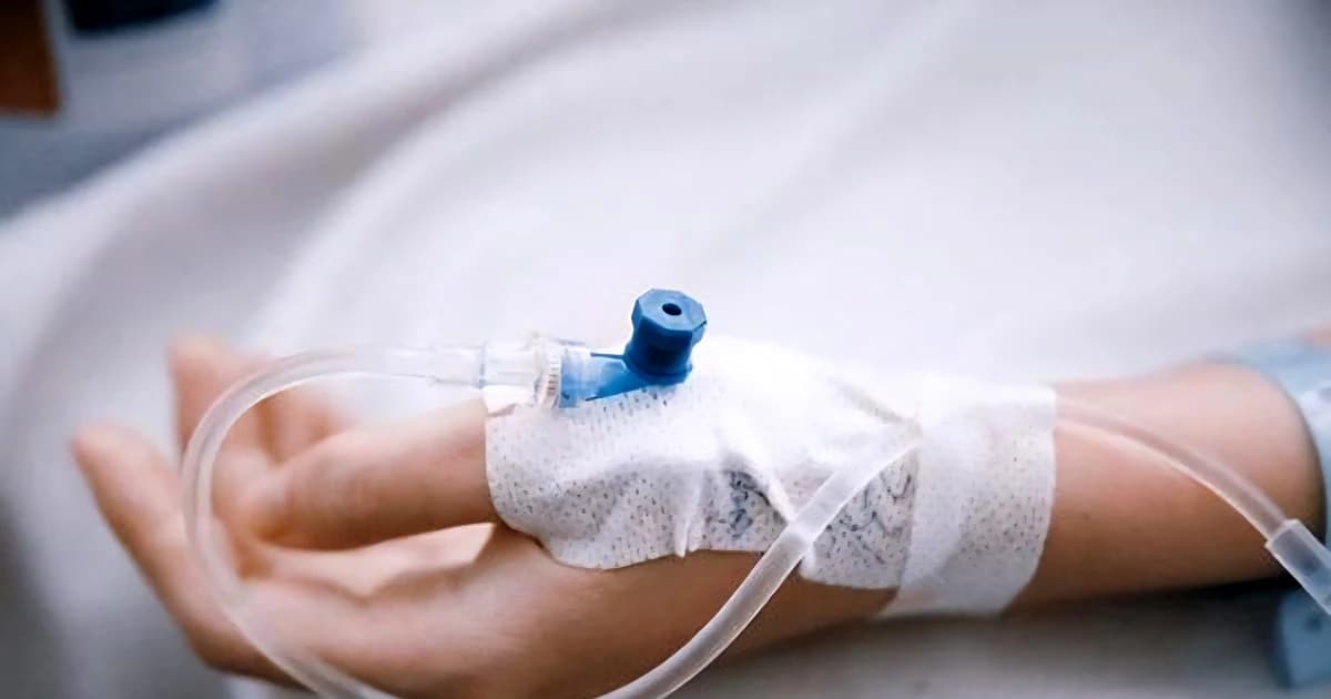 46 học sinh tiểu học ở TPHCM nhập viện sau bữa ăn bán trú