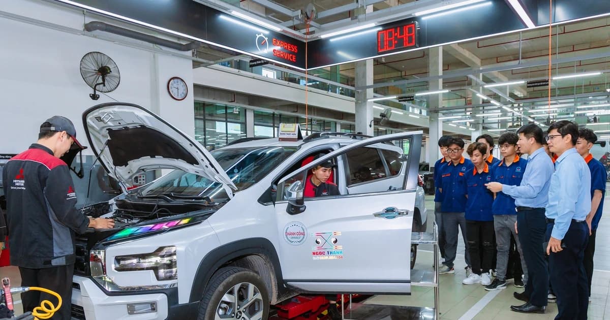 Trường nghề hỗ trợ việc làm lương 6 - 7 triệu đồng cho sinh viên ngay năm nhất