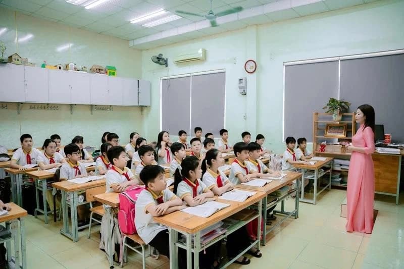 Thanh Hoá chỉ đạo kiểm tra thông tin 'học sinh bỏ trường gần, học trường xa'