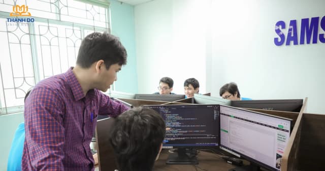 Bộ GD&ĐT quy định ứng dụng công nghệ trong giáo dục đại học