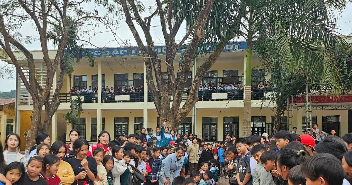 Trường PTDTBT THCS Mường Nhé nâng cao chất lượng giáo dục từ quản lý bán trú