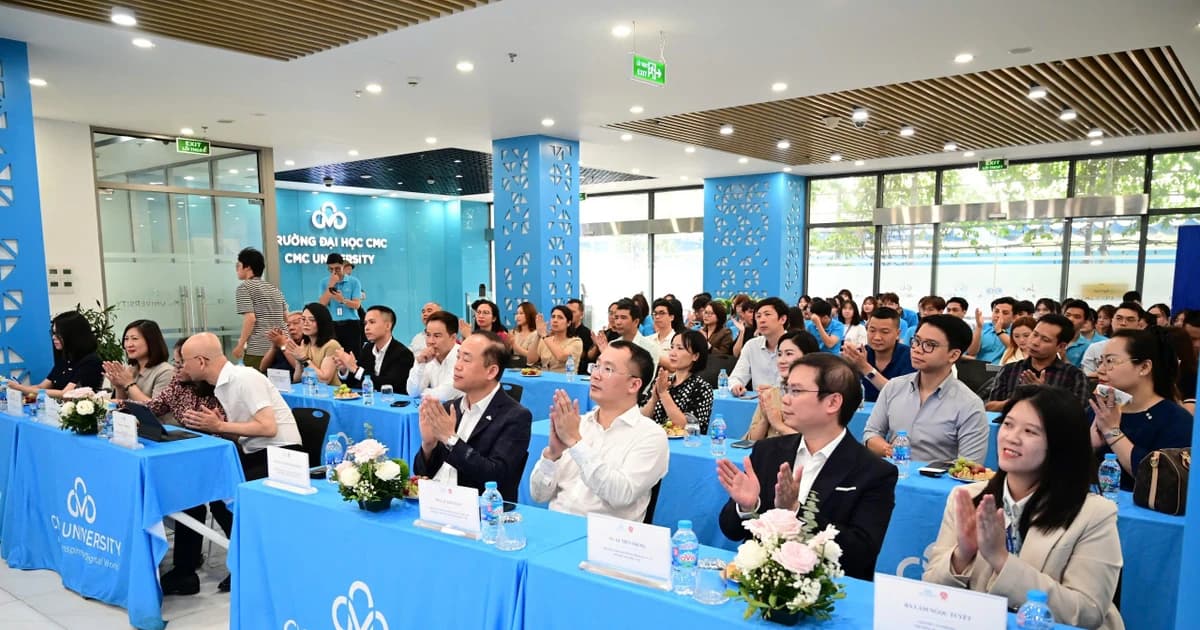 Nhân lực logistics trước bài toán đào tạo thời AI