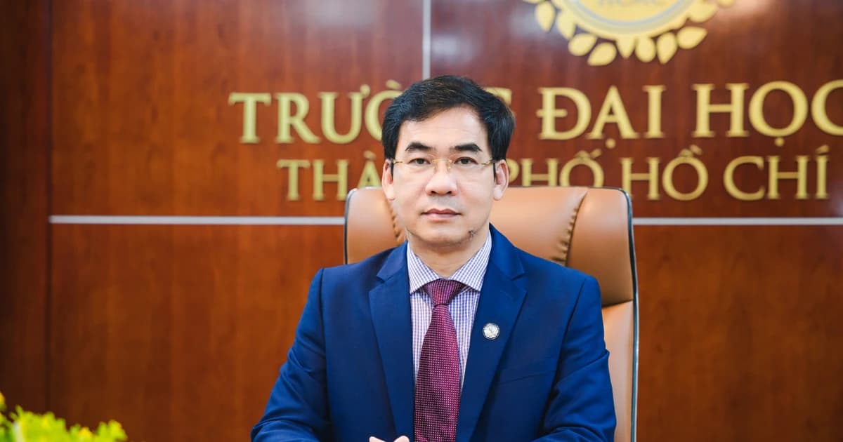 TS Lê Trường Sơn tiếp tục giữ chức Hiệu trưởng Trường Đại học Luật TPHCM