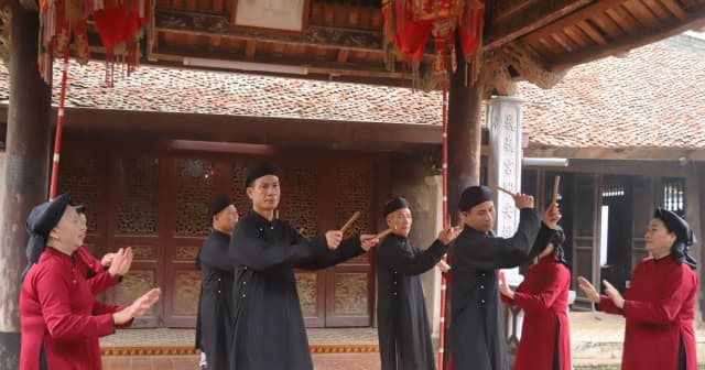 ‘Thanh âm đất Tổ’ đưa người trẻ đến gần nghệ thuật hát Xoan