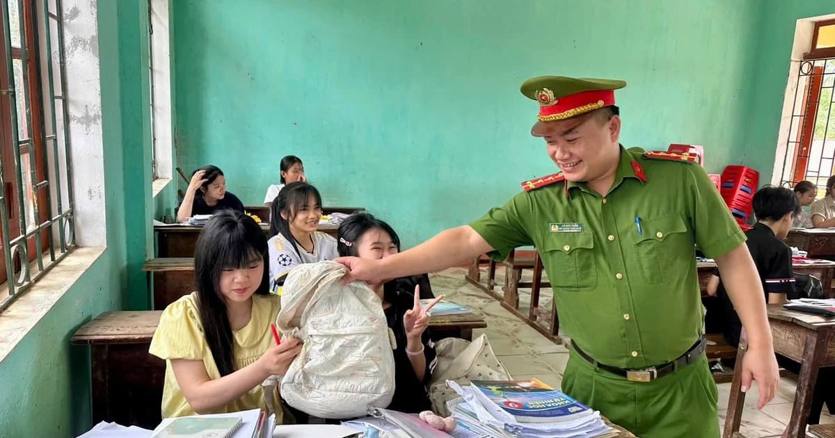 Tăng cường phổ biến pháp luật, bảo vệ học sinh trước kỳ nghỉ hè
