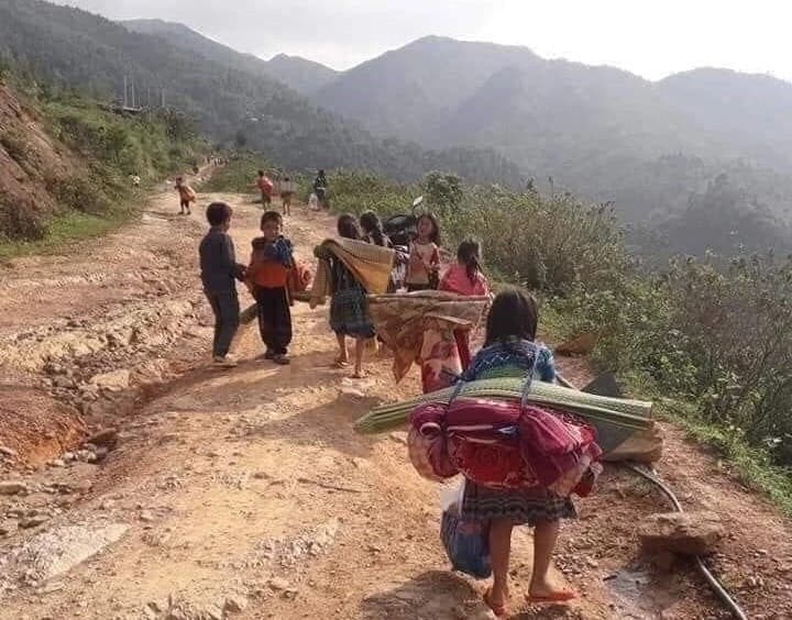 Chế độ chính sách hỗ trợ cho học sinh vùng khó