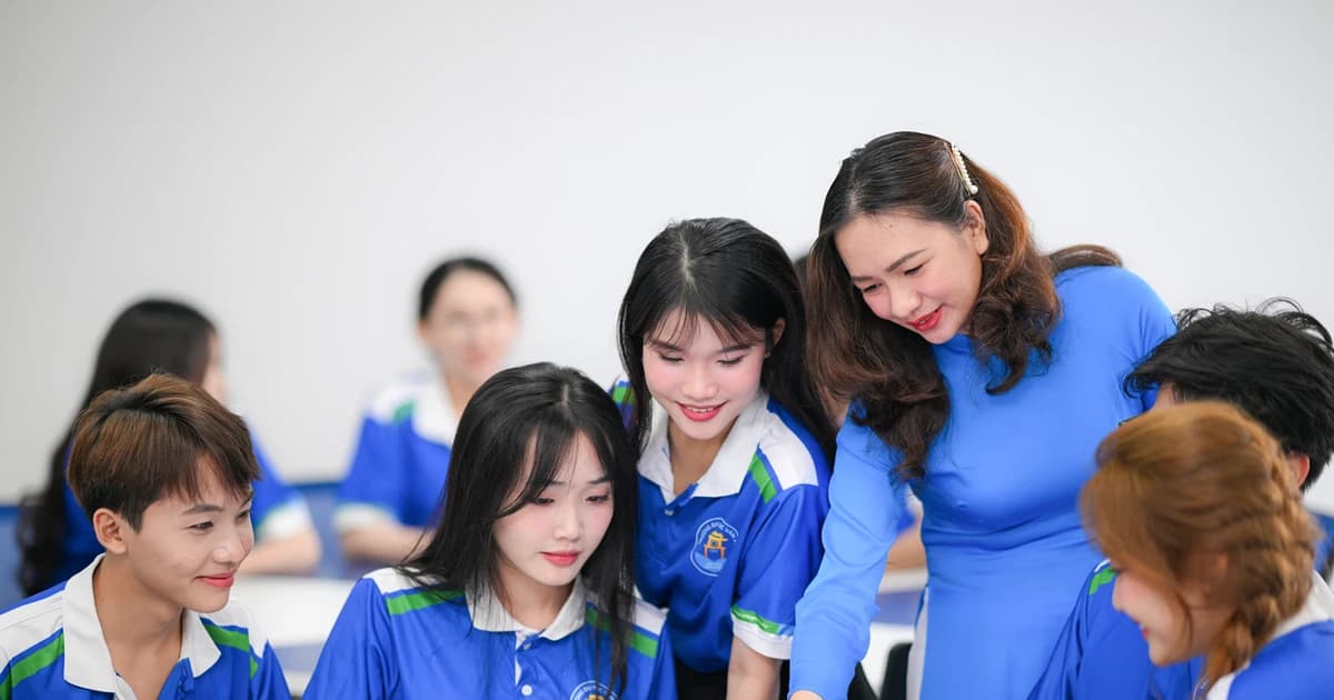 Trường Đại học Văn Hiến xét tuyển học bạ với nhiều chính sách học bổng hấp dẫn
