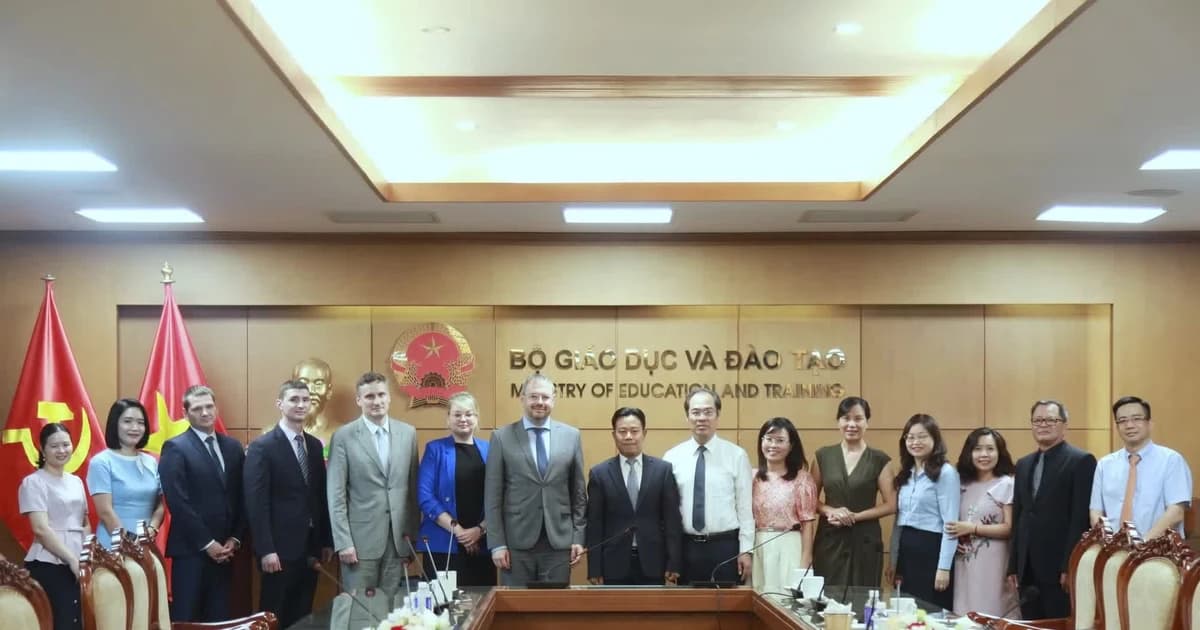 Kết nối mạng lưới đại học Việt Nam - Liên bang Nga trong giai đoạn mới