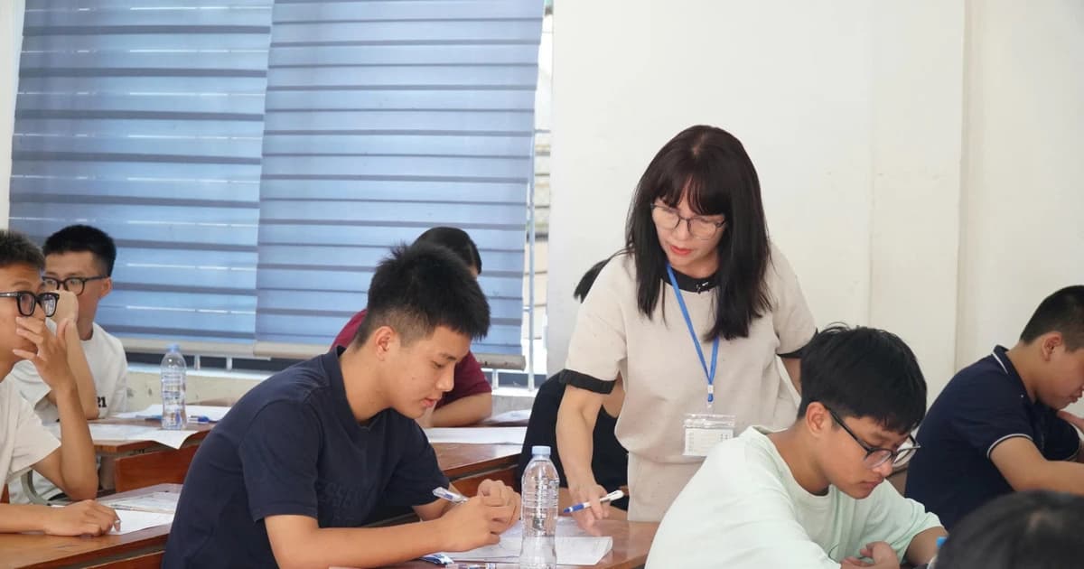 Hơn 49.000 thí sinh Nghệ An chính thức thi tuyển vào lớp 10
