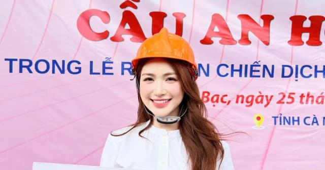 Hòa Minzy đánh dấu tuổi mới bằng món quà ý nghĩa tặng bà con Cà Mau
