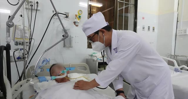 Uống rượu mua ở tiệm tạp hóa, một người ở Cà Mau tử vong
