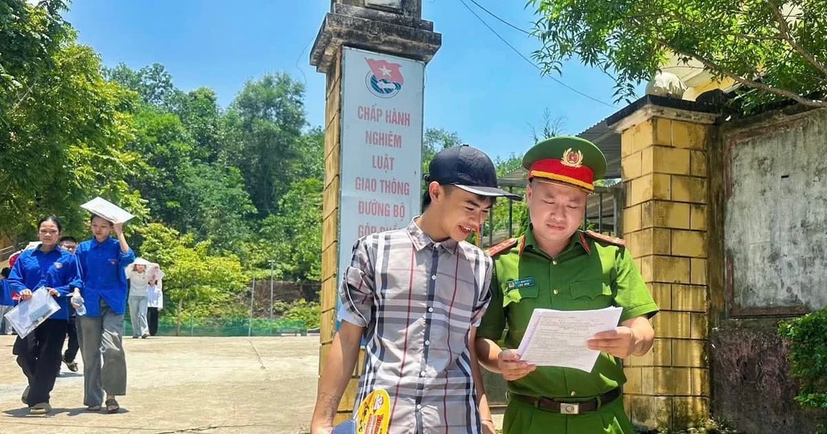 Đề Văn vào lớp 10 ở Tuyên Quang giàu cảm xúc