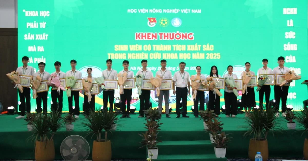 Sinh viên Học viện Nông nghiệp Việt Nam lan tỏa đam mê nghiên cứu khoa học