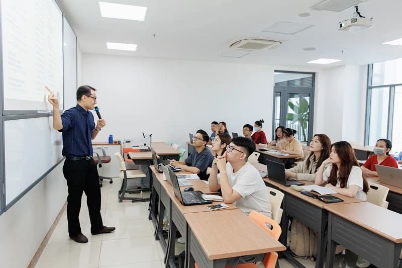 Đầu tư trọng điểm để hình thành các đại học đẳng cấp châu Á ở Đông Nam Bộ