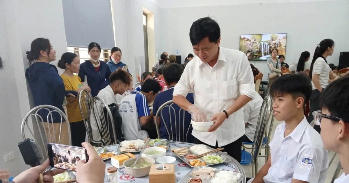 Hàng trăm suất ăn miễn phí dành tặng thí sinh trong Kỳ thi tuyển sinh vào lớp 10