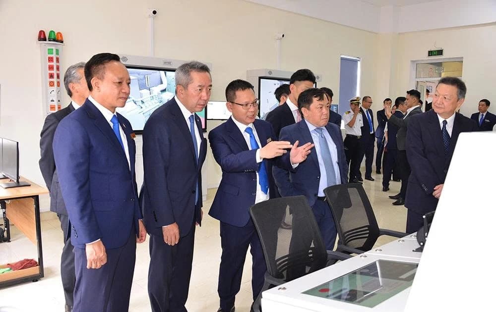 Trường ĐH Hàng hải Việt Nam tiếp nhận hệ thống mô phỏng buồng máy hiện đại