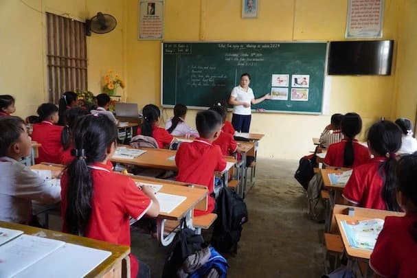 Quy định về hỗ trợ chi phí học tập