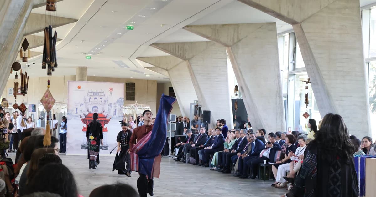 Di sản và đạo học Việt Nam chinh phục bạn bè quốc tế tại UNESCO