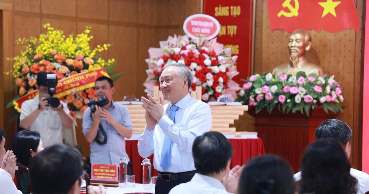 Ra mắt sách ‘Xây dựng Chính phủ liêm chính, kiến tạo trong kỷ nguyên mới’
