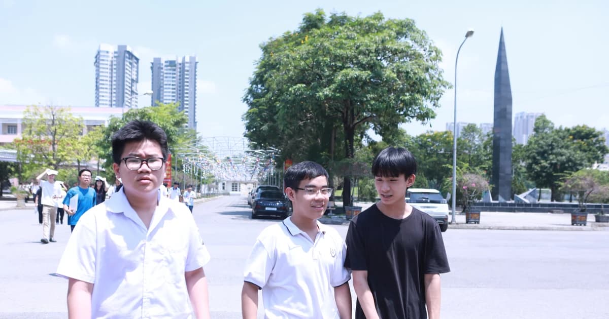 Hà Nội công bố điểm chuẩn vào lớp 10 chuyên năm 2026