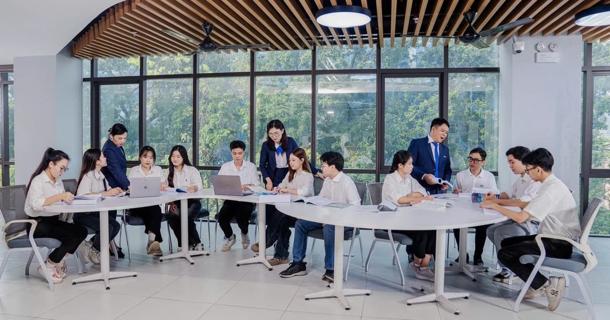 Trường đại học tăng tốc chiến lược đổi mới sáng tạo và chuyển đổi số