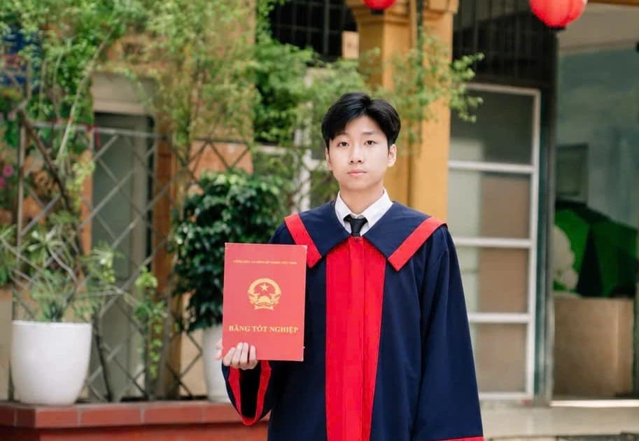 'Mùa quả ngọt' ở ngôi trường có 34 lượt đỗ lớp 10 chuyên