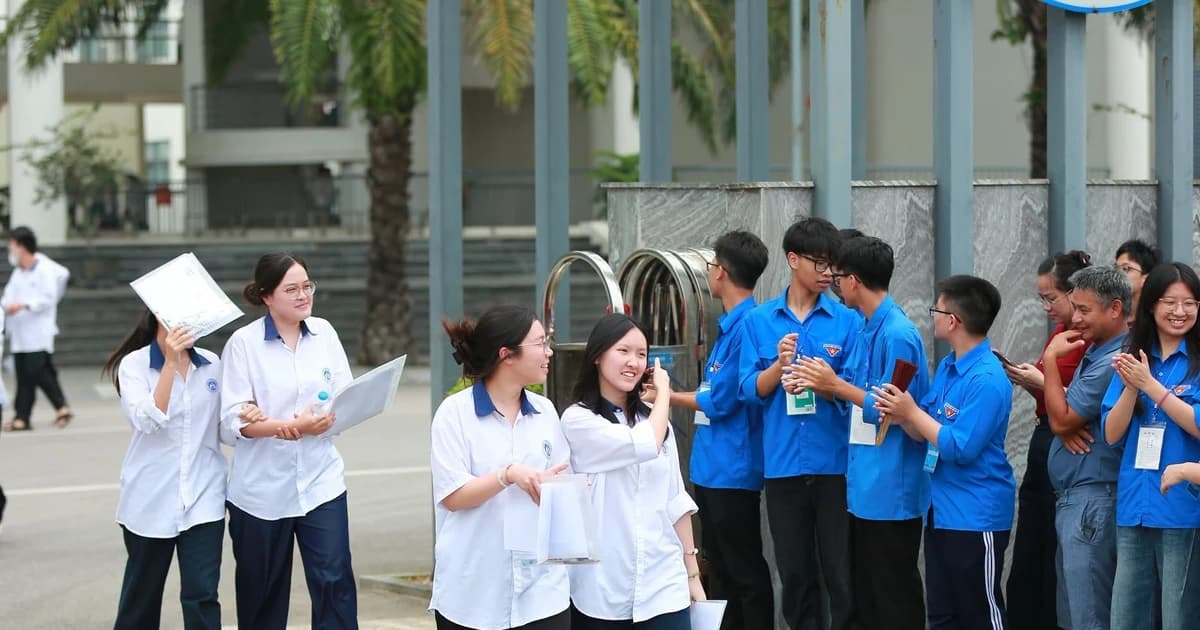 Phú Thọ công bố điểm chuẩn lớp 10 các trường THPT chuyên