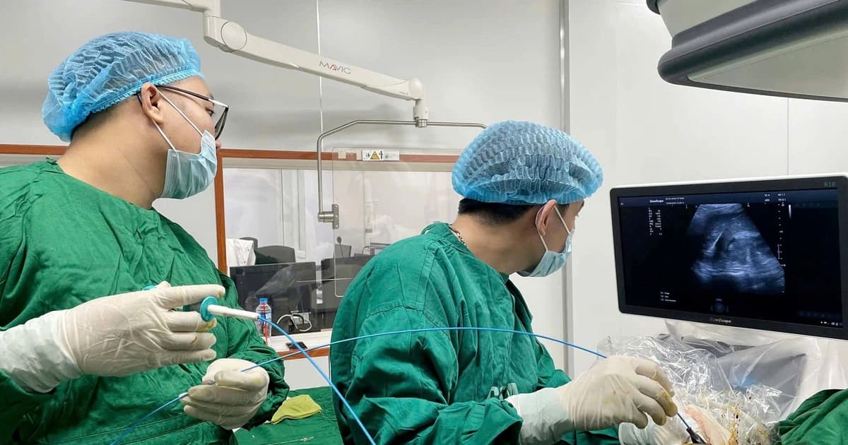 Người đàn ông nhập viện vì thói quen sau bữa ăn