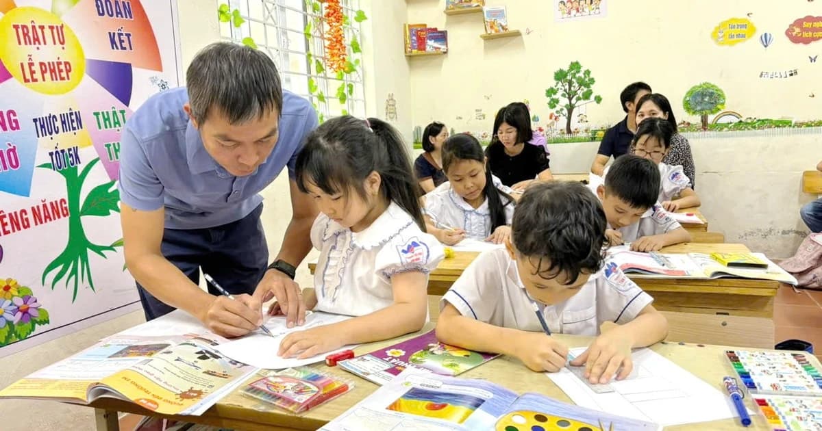 Điều kiện để xét chuyển sang ngạch giáo viên mỹ thuật