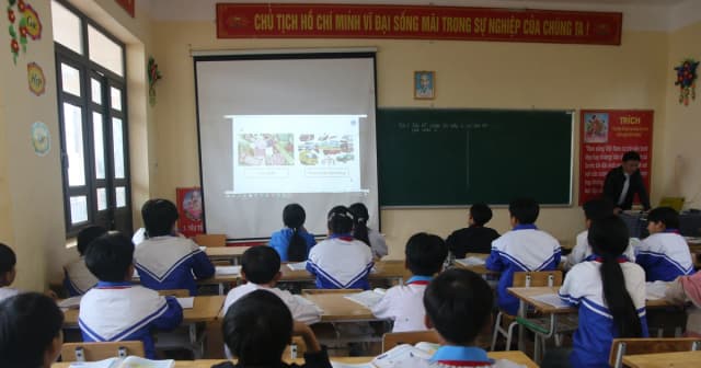 Tăng cường tiếng Việt ở Tà Tổng: Mở cánh cửa tri thức cho trẻ vùng cao