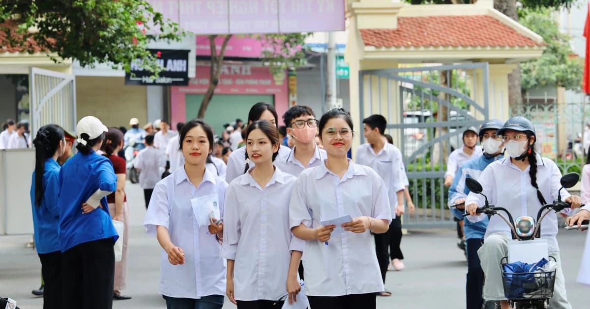 Thí sinh nộp đơn phúc khảo bài thi tốt nghiệp THPT 2026 đến 5/7