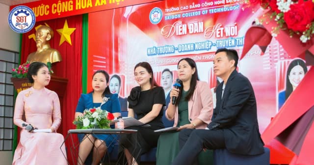 Kết nối nhà trường, doanh nghiệp và truyền thông, nâng cao chất lượng đào tạo