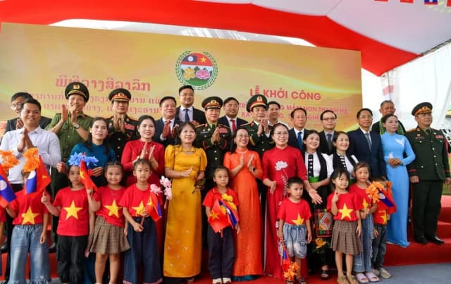 Khởi công trường mầm non nơi biên giới Việt Nam - Lào